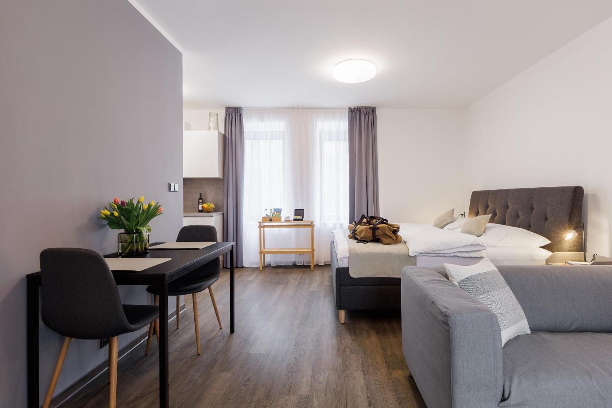 River Apartments Mladá Boleslav Eksteriør billede